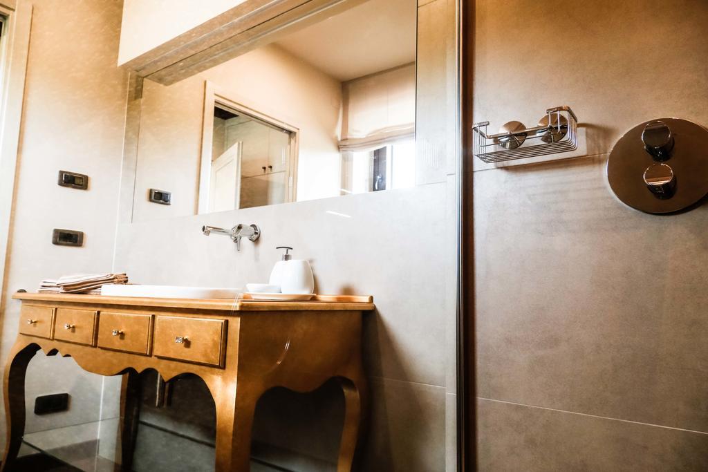 Bed and Breakfast Cascina Cortine Guarene Habitación foto